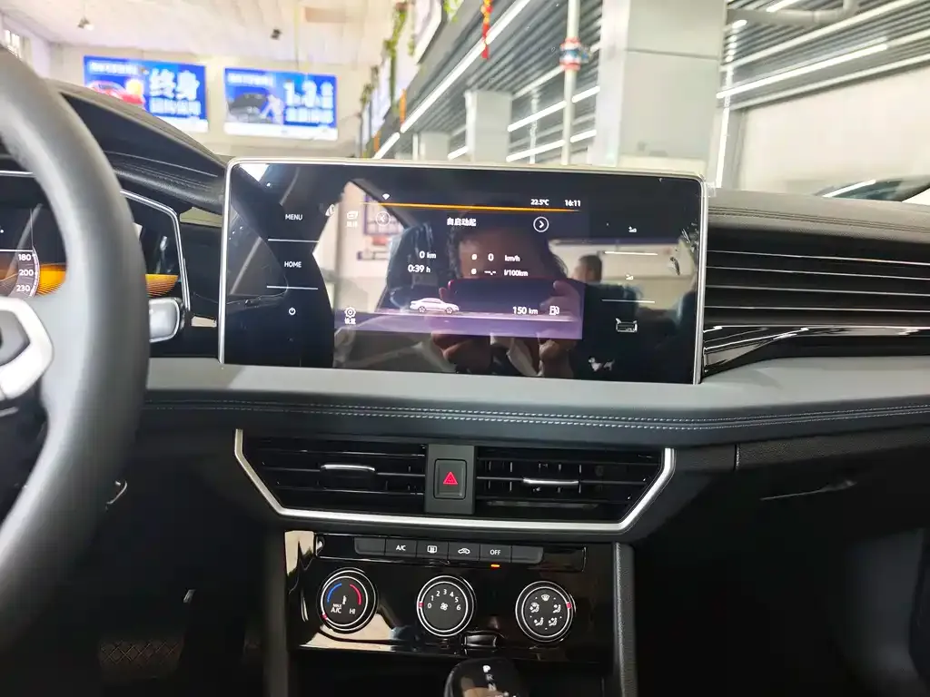 Volkswagen Sagitar 2026 из CN, фото 8