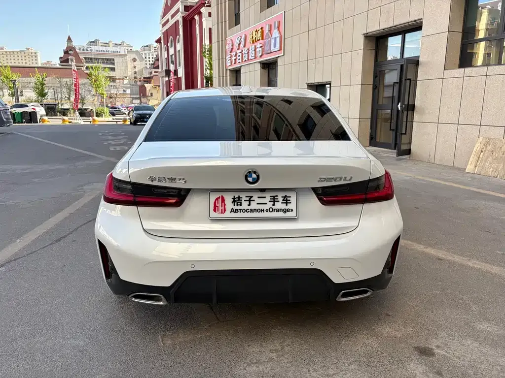 BMW 3 Series 2023 из CN, фото 9