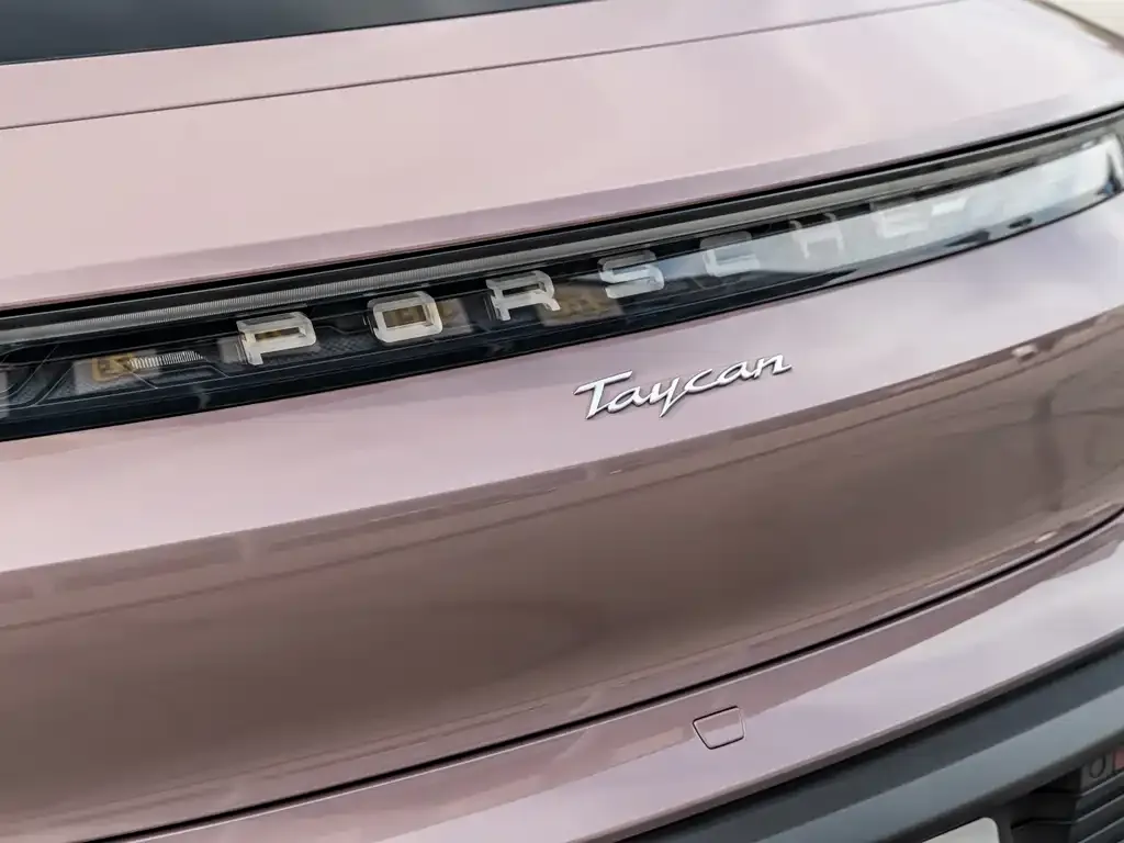 Porsche Taycan 2024 из CN, фото 10