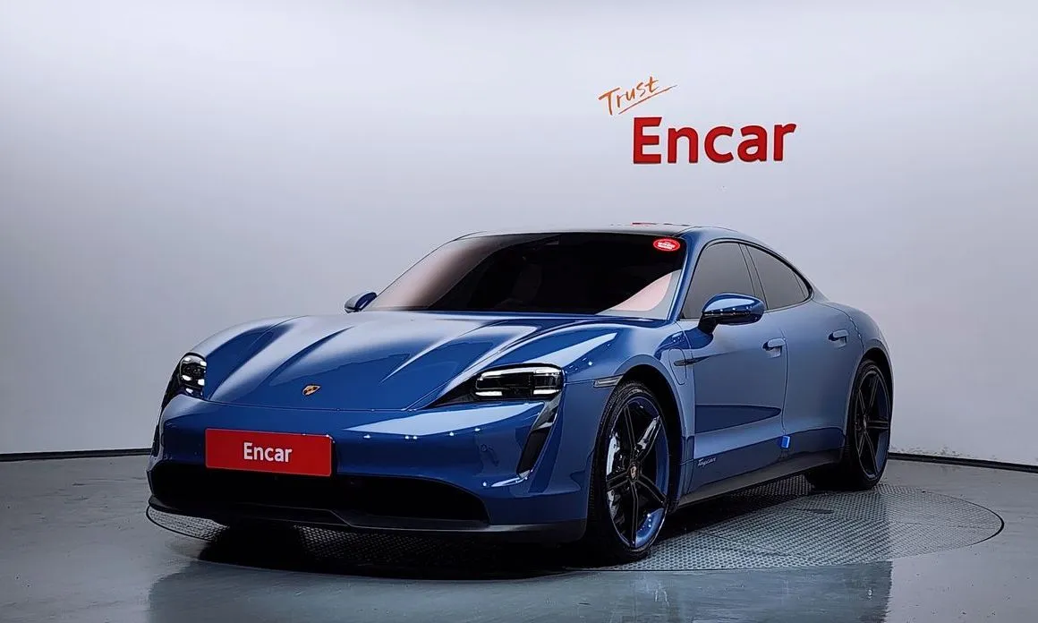Porsche Taycan