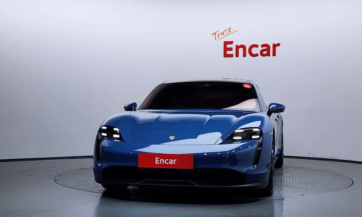 Porsche Taycan 2022 из KR, фото 3