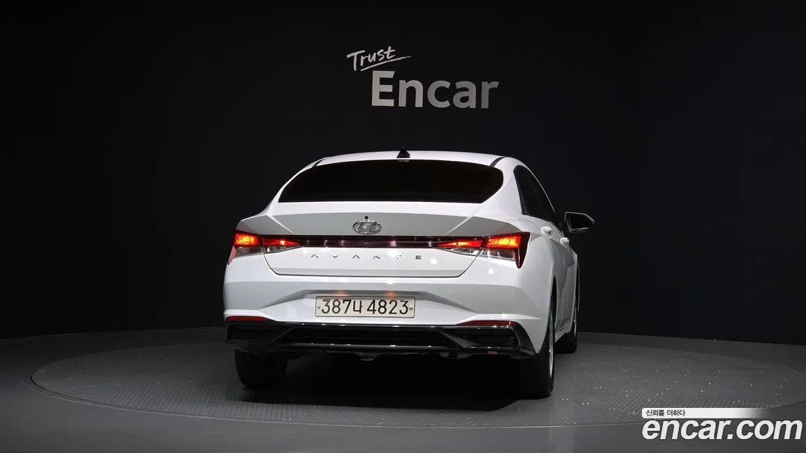 Hyundai AVANTE — фото 6