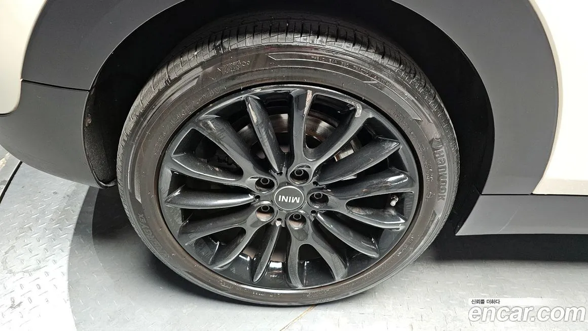 Mini Clubman 2021 из KR, фото 8
