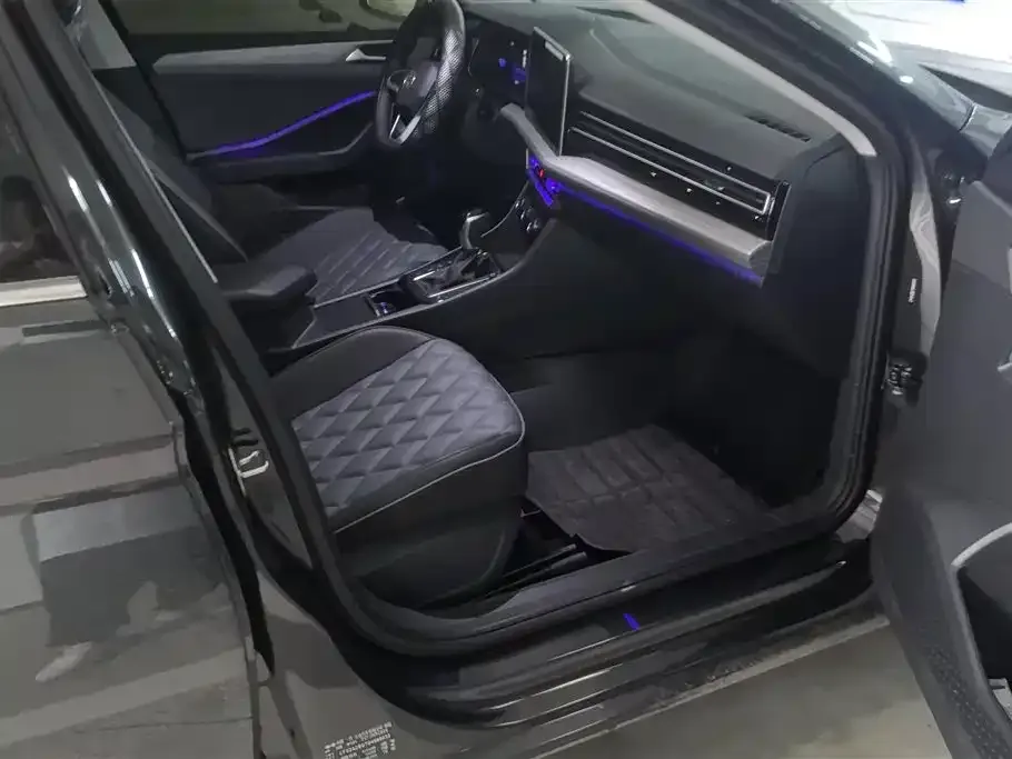 Volkswagen Sagitar 2025 из CN, фото 2