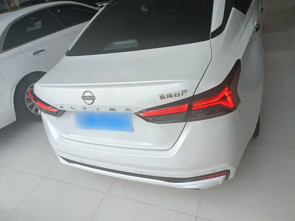 Nissan Teana 2023 из CN, фото 9