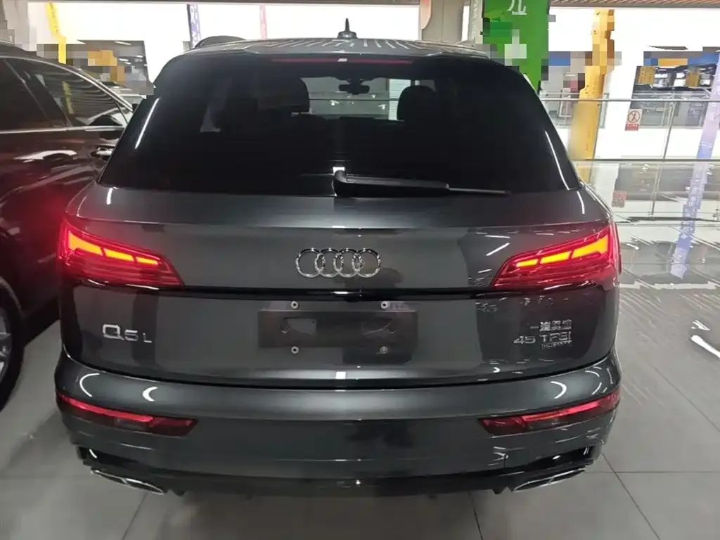 Audi Q5L 2021 из CN, фото 2