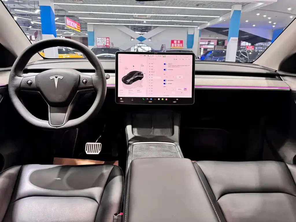 Tesla Model Y 2024 из CN, фото 4