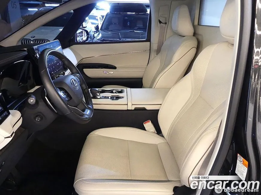 Lexus LM 2025 из KR, фото 4