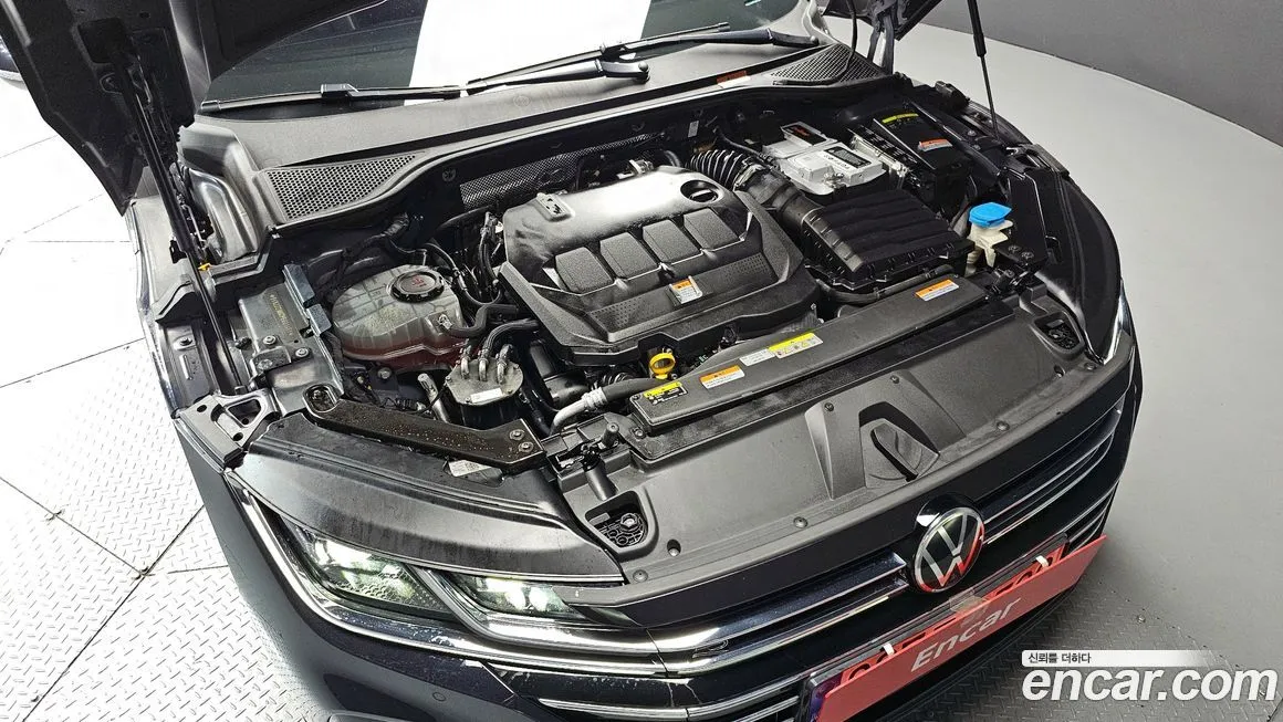 Volkswagen Arteon 2023 из KR, фото 9