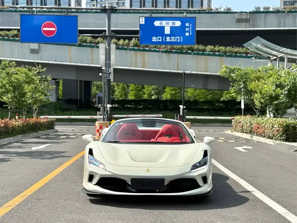 Ferrari F8 2023 из CN, фото 1