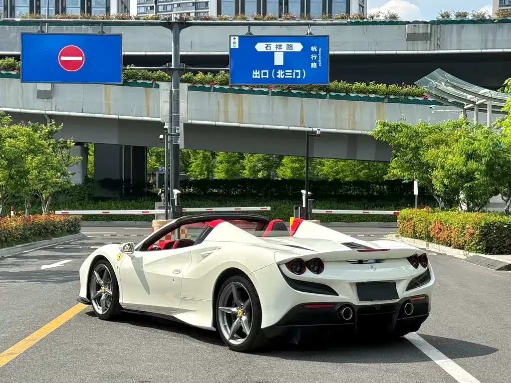 Ferrari F8 2023 из CN, фото 5