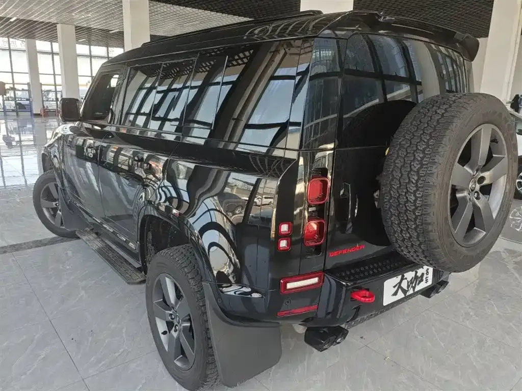 Land Rover Defender — фото 3
