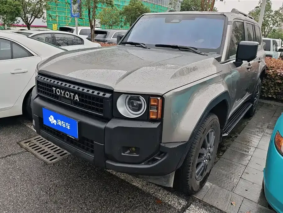 Toyota Prado