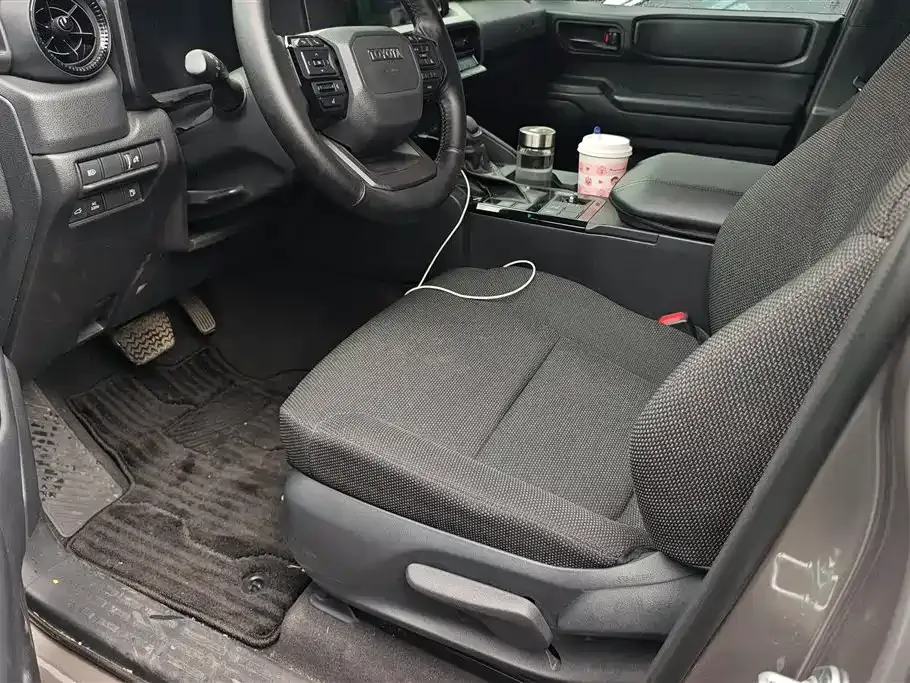 Toyota Prado 2025 из CN, фото 8