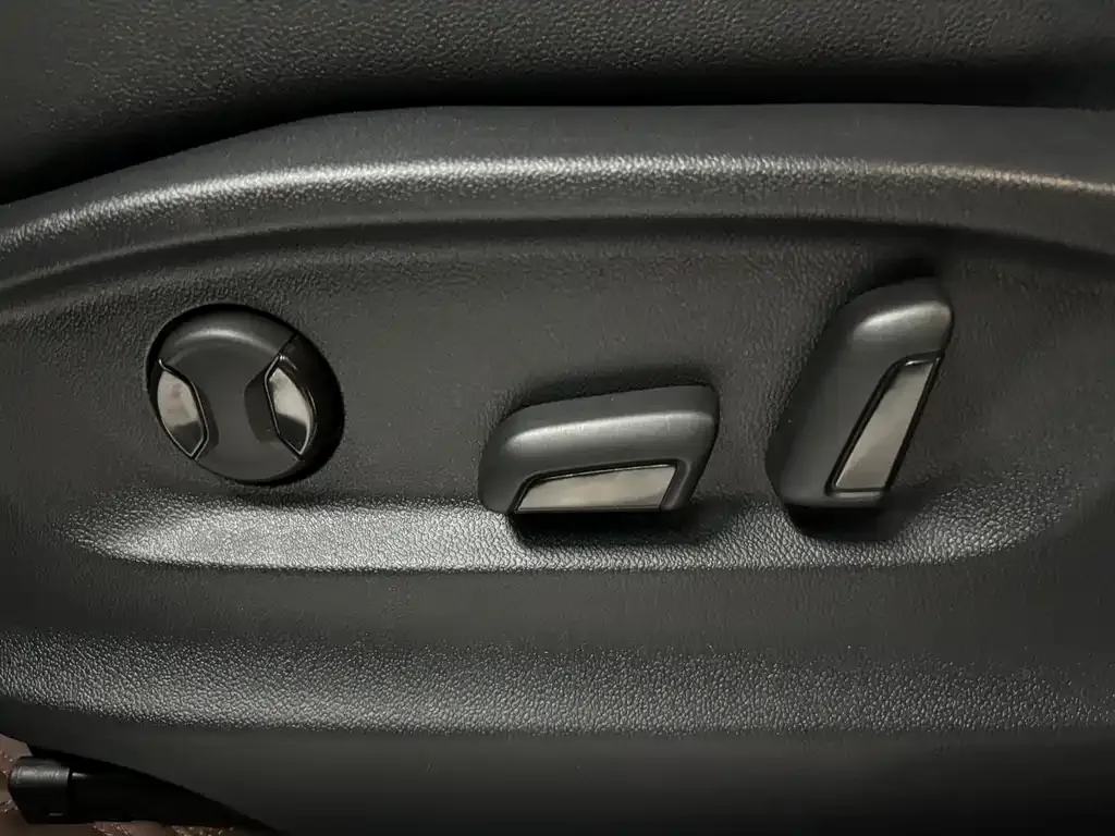 Volkswagen Tiguan L 2023 из CN, фото 8