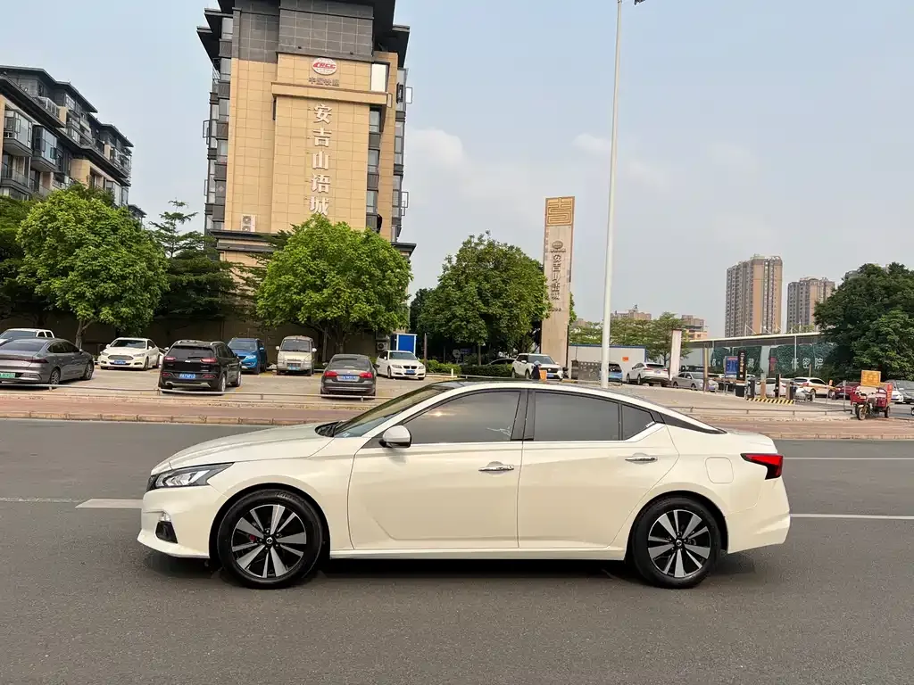 Nissan Teana 2021 из CN, фото 5