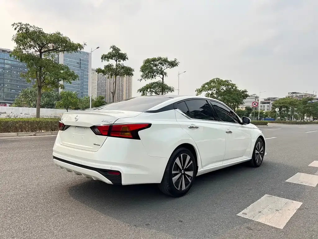 Nissan Teana 2021 из CN, фото 4