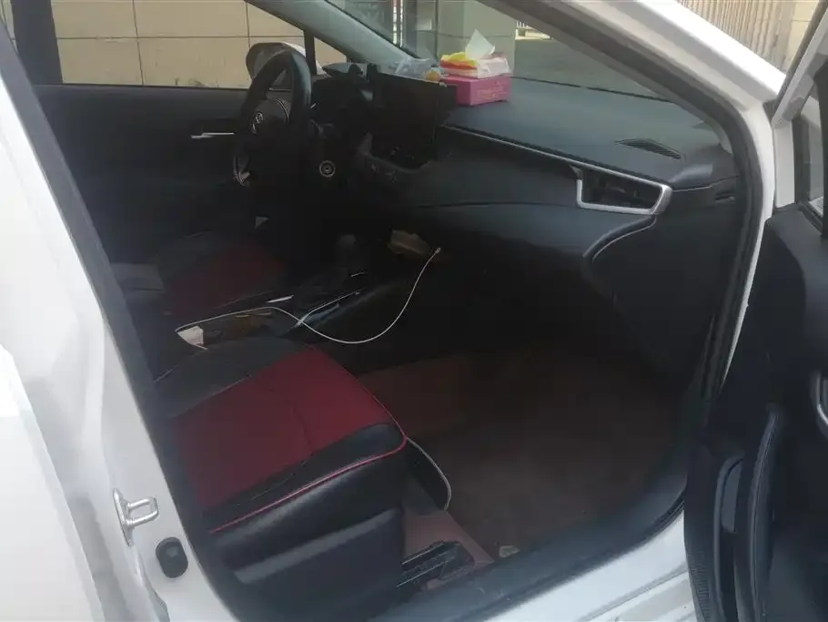 Toyota Corolla 2024 из CN, фото 2