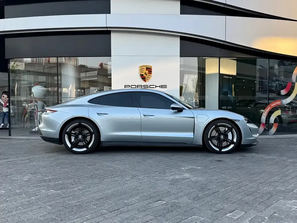 Porsche Taycan 2024 из CN, фото 6