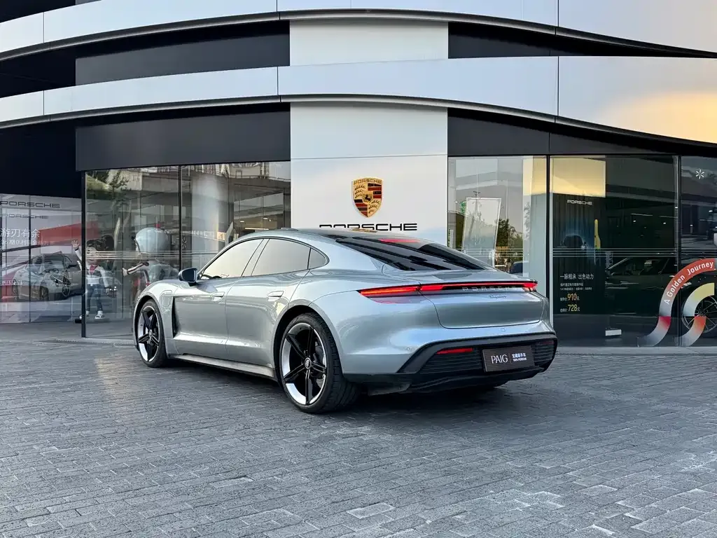 Porsche Taycan 2024 из CN, фото 10