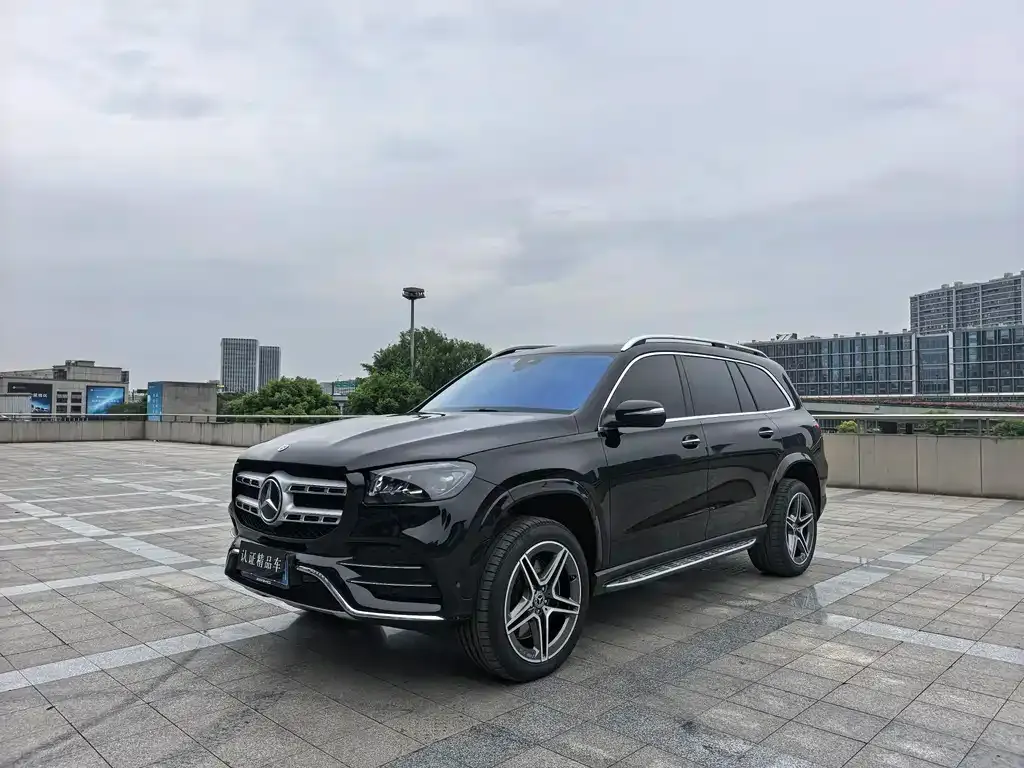 Mercedes-Benz GLS — фото 1