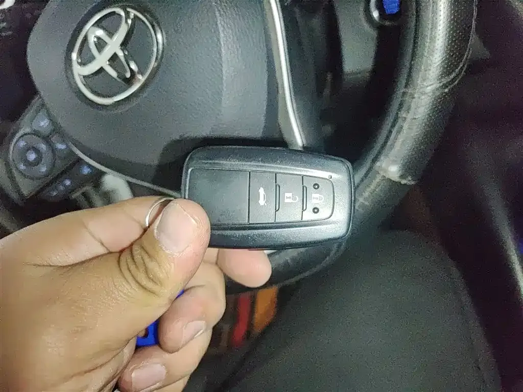 Toyota Corolla 2023 из CN, фото 5
