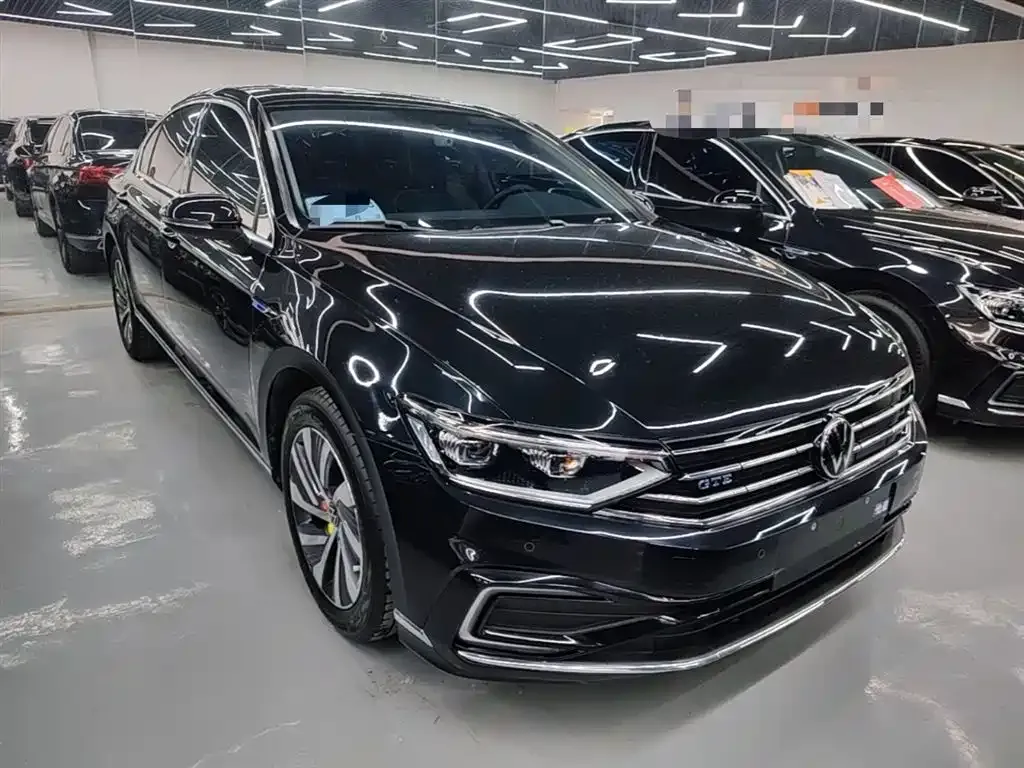 Volkswagen Magotan GTE PHEV 2024 из CN, фото 4