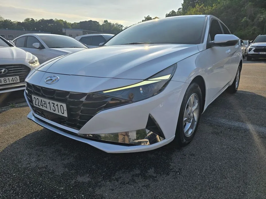 Hyundai AVANTE — фото 2