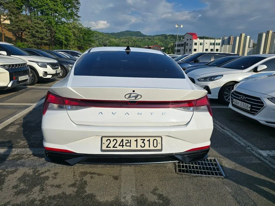 Hyundai AVANTE — фото 5