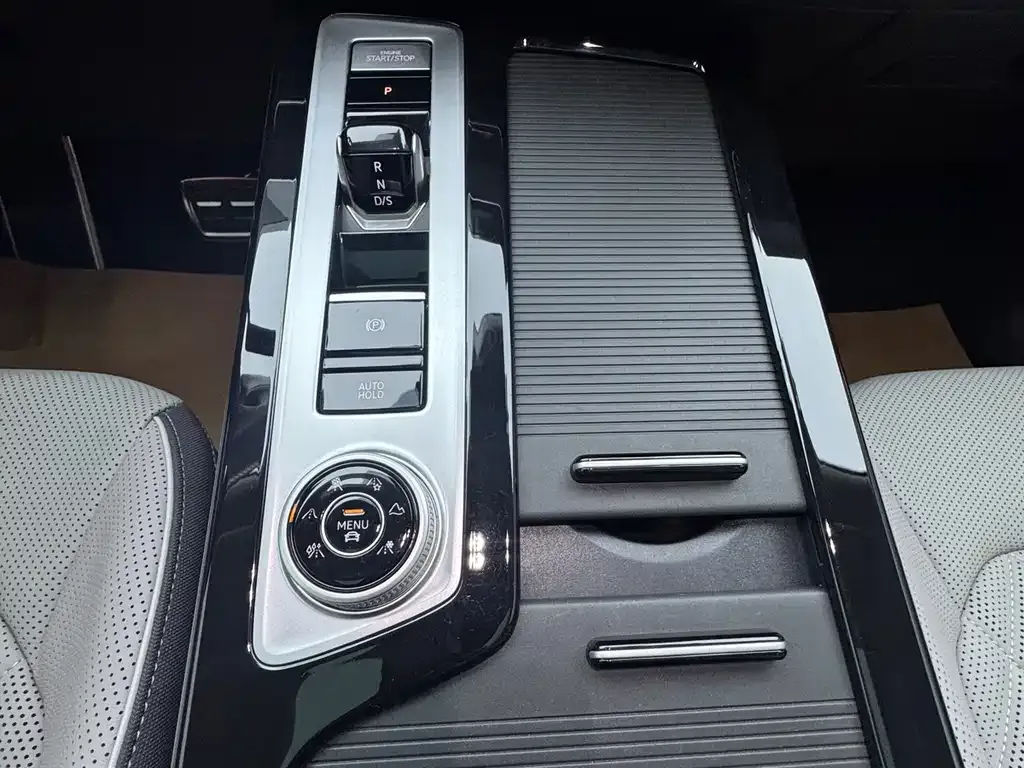 Volkswagen Tavendor 2024 из CN, фото 9