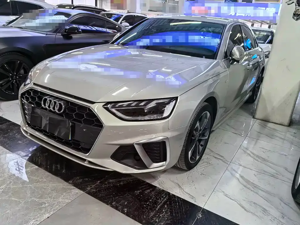Audi A4L 2024 из CN, фото 1