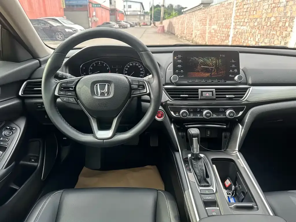 Honda Inspire 2021 из CN, фото 2