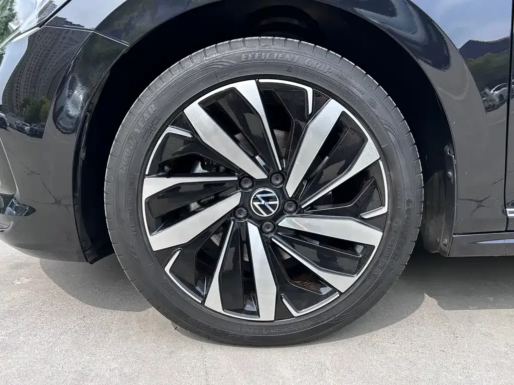 Volkswagen Passat 2022 из CN, фото 9