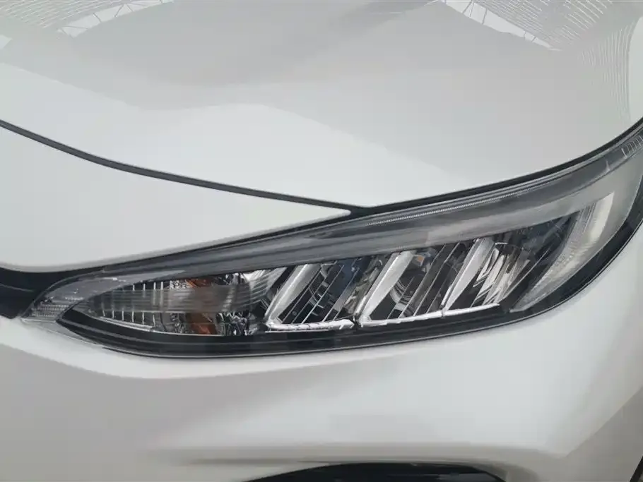 Toyota Wildlander 2022 из CN, фото 8