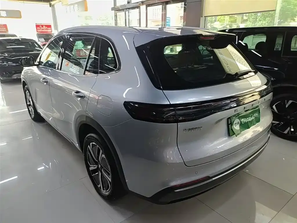 Geely Galaxy Xingjian 7 — фото 4