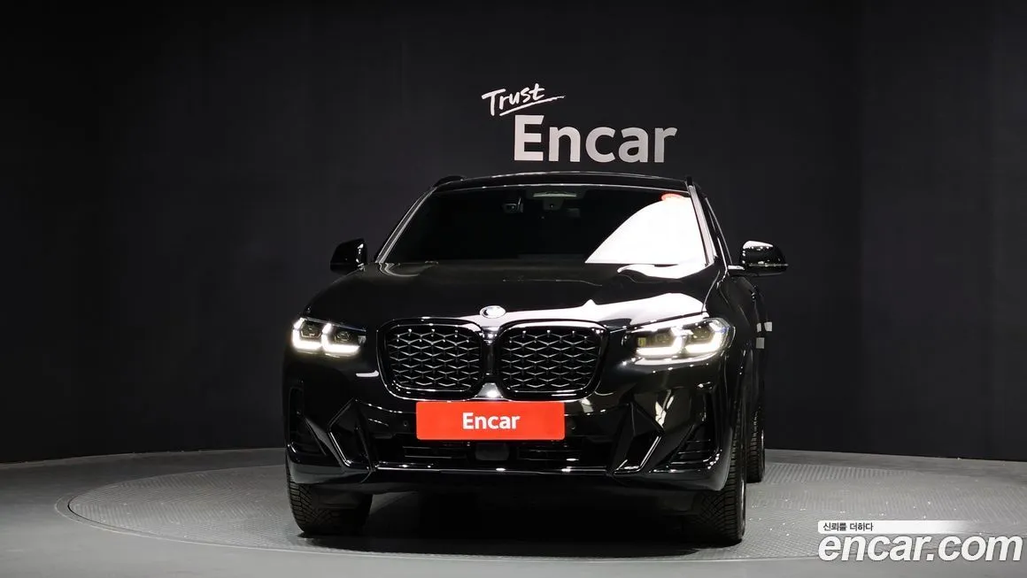 BMW X4 2023 из KR, фото 3