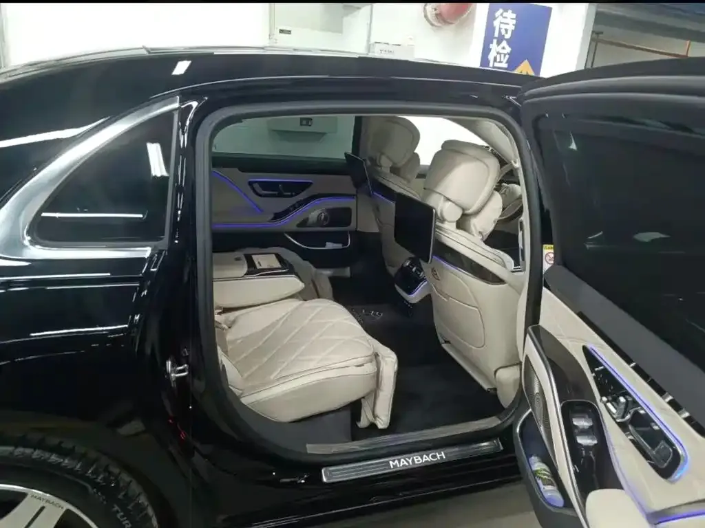 Mercedes-Benz S-Class 2025 из CN, фото 2
