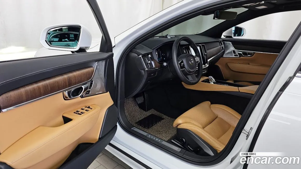 Volvo S90 — фото 10