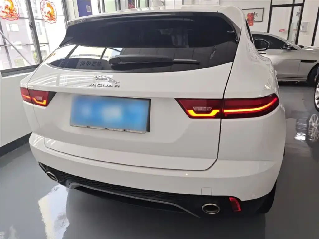 Jaguar E-PACE 2021 из CN, фото 3