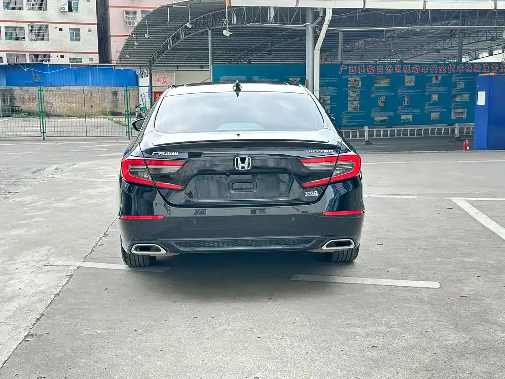 Honda Accord 2022 из CN, фото 6