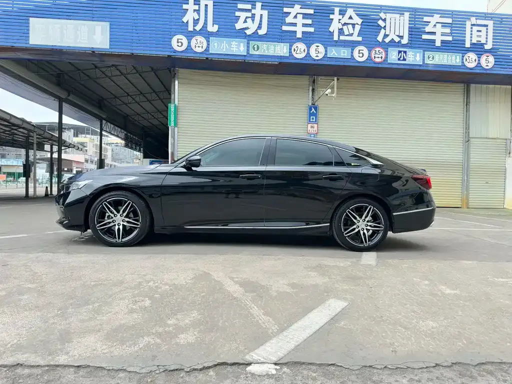 Honda Accord 2022 из CN, фото 4