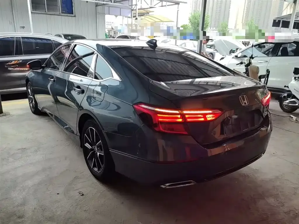 Honda Inspire — фото 10