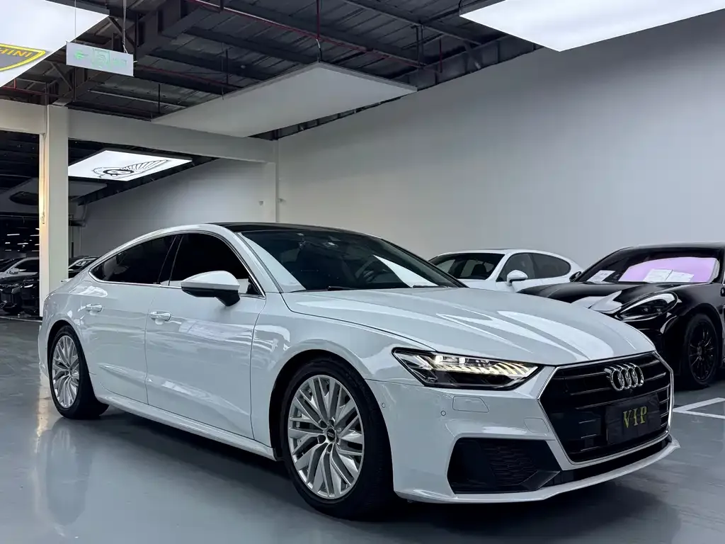 Audi A7 2021 из CN, фото 2