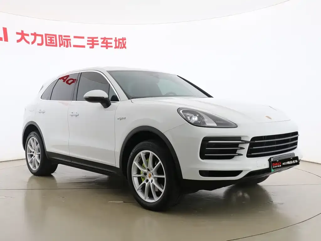 Porsche Cayenne Hybrid — фото 5