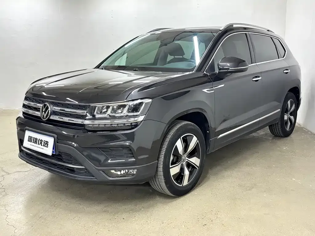 Volkswagen Tharu — фото 1