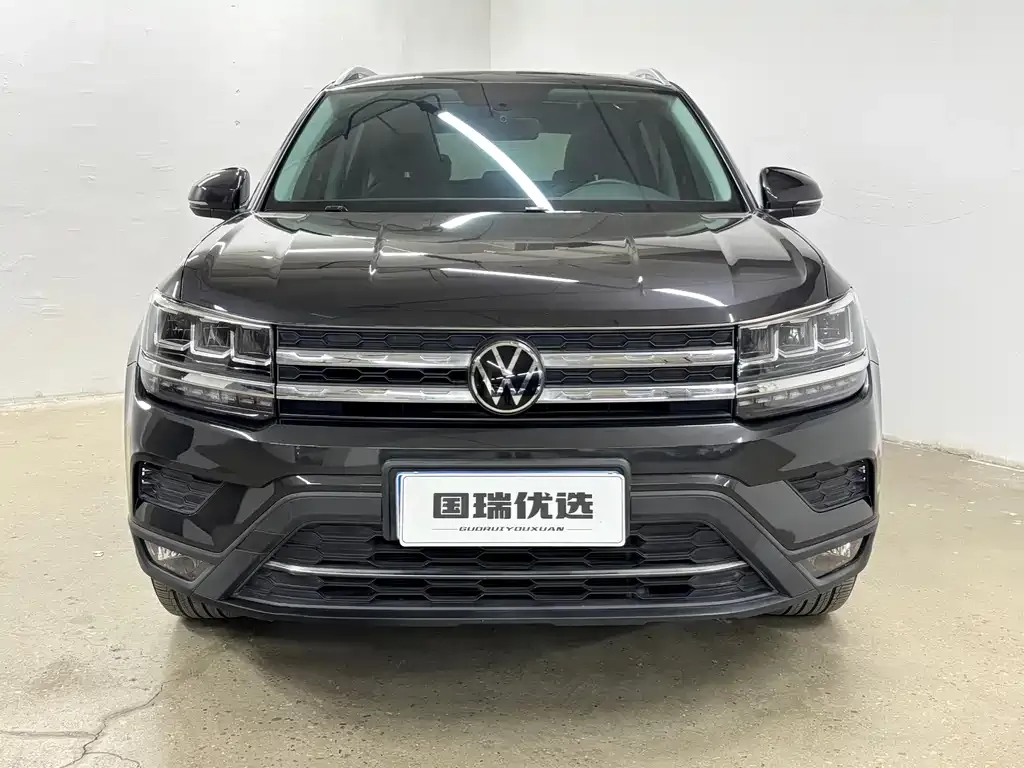 Volkswagen Tharu — фото 3