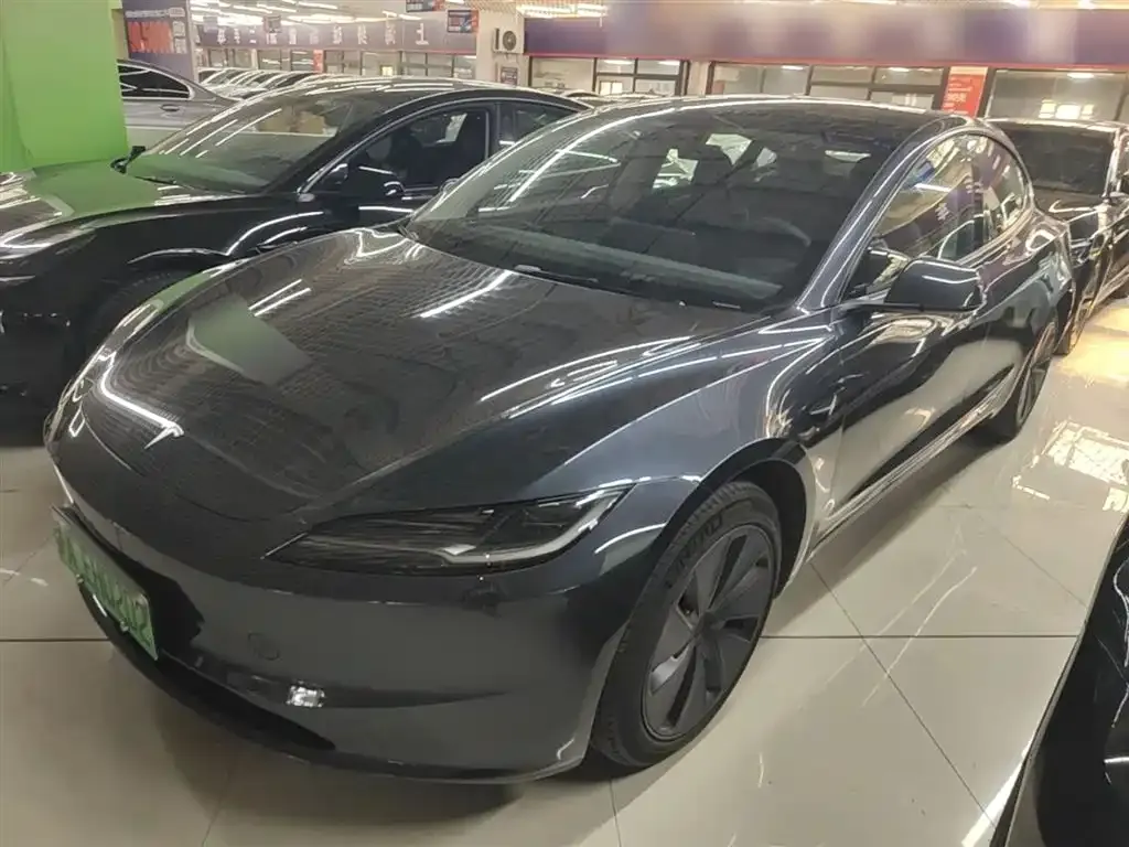 Tesla Model 3 2024 из CN, фото 2