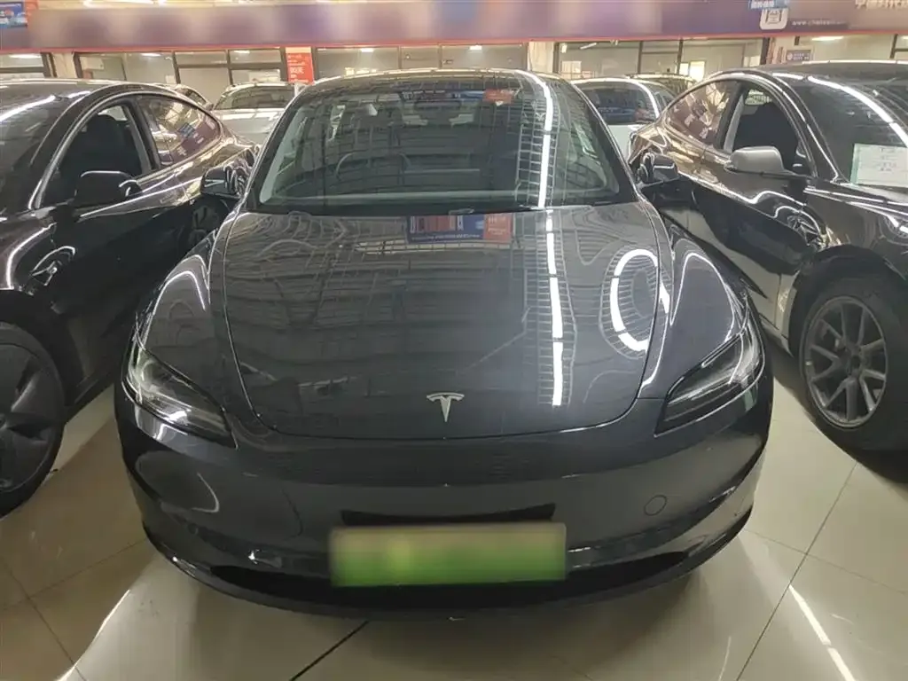 Tesla Model 3 2024 из CN, фото 3