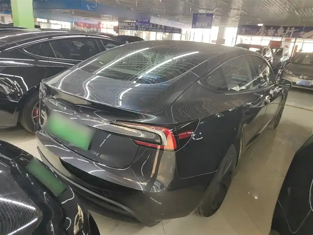 Tesla Model 3 2024 из CN, фото 9