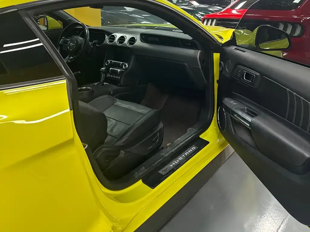 Ford Mustang 2021 из CN, фото 3